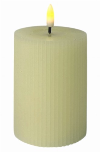 Świeca LED kremowa 7,5x10cm 2xAAA