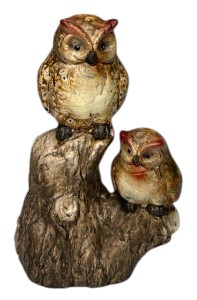Figurka na pniu ceramiczna 10,5x8x16cm
